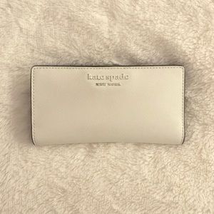 Kate Spade Cameron Large Slim Bifold Wallet